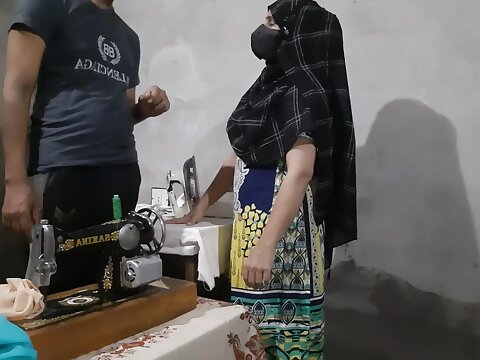 Sumptuous Muslim Gal Gets Bum Porked By