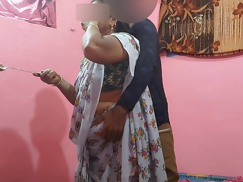 Performance mom brought me food to