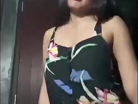Stellar Indian bi-atch disrobing images